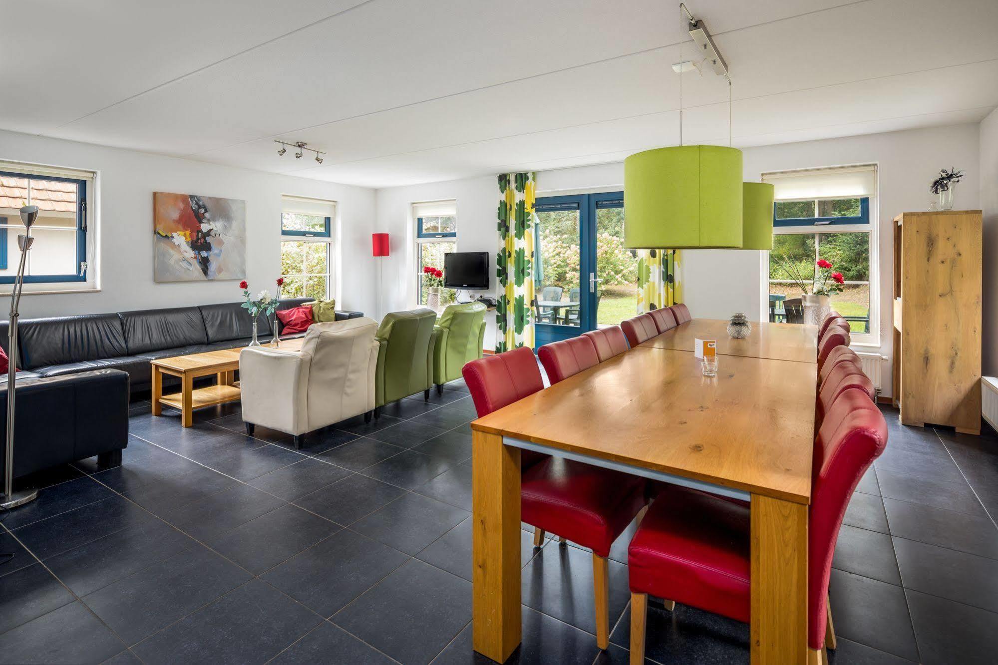 Roompot Landgoed Het Grote Zand Hooghalen Exterior photo